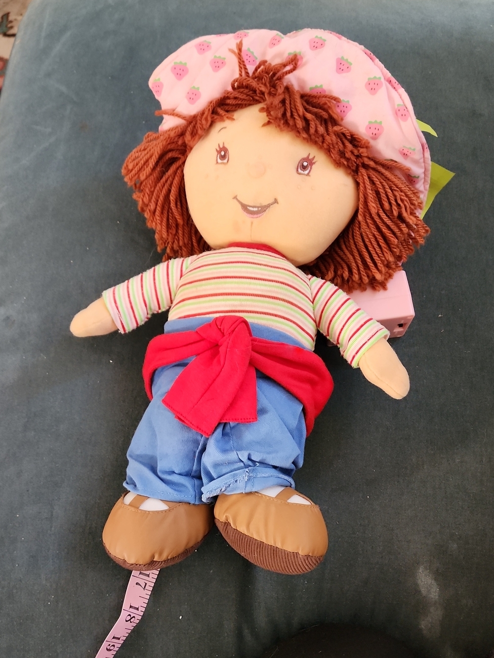 2003 Strawberry Shortcake Plush Doll.  Talking/singing Mechanism Works!